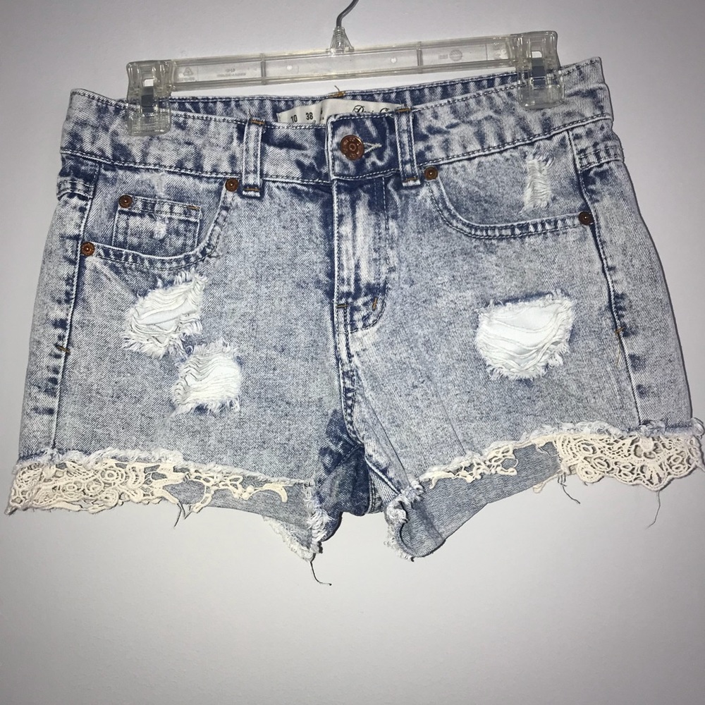 Denim.Co Woman Shorts , size 6